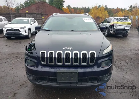 2016 Jeep Cherokee Latitude из США, поврежденный, VIN 1C4PJMCS2GW183893